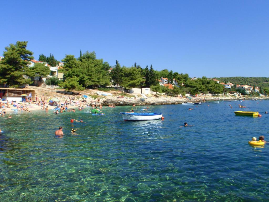 Otok Trogir