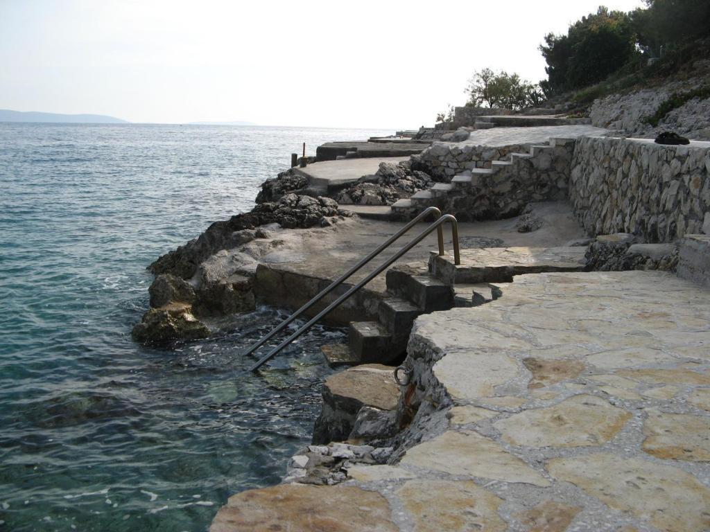 Otok Apartment *