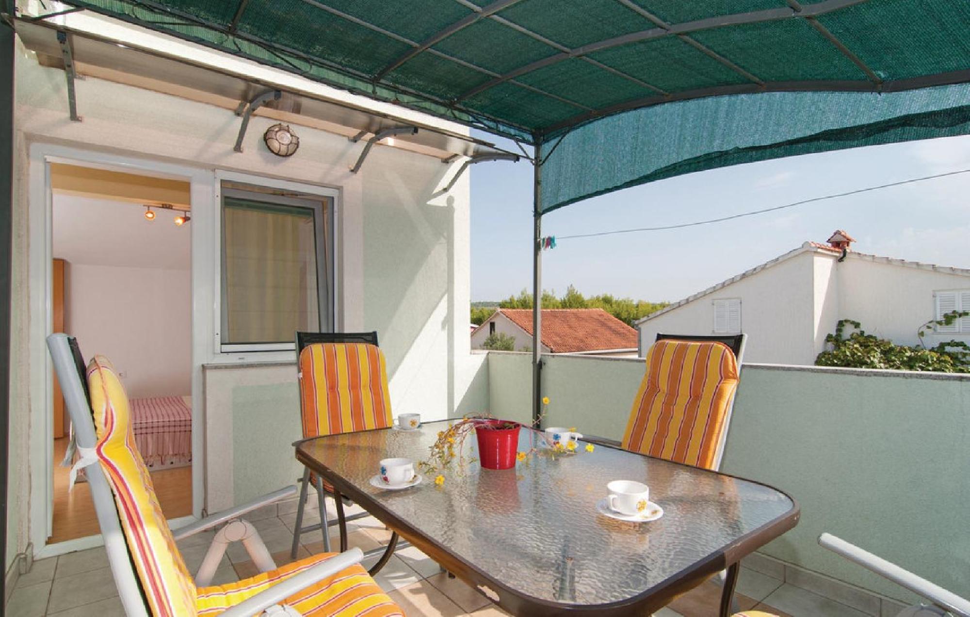 Apartment Otok *