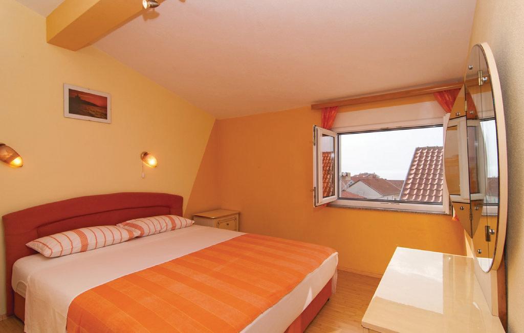 Apartment Otok Trogir