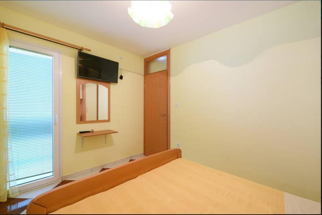 Apartment Otok Trogir