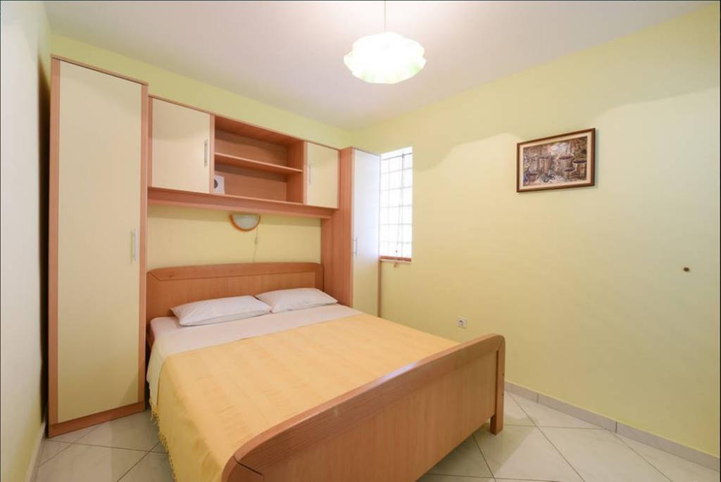 Apartment Otok *