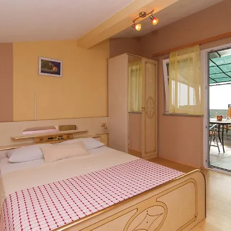 Apartments Otok Trogir Exterior photo