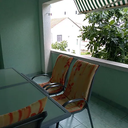 Apartments Otok Trogir Exterior photo